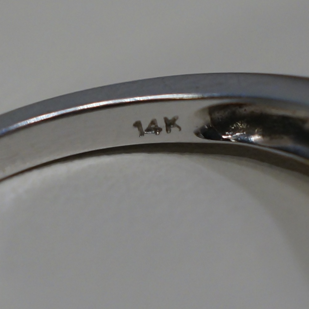 14KTT Gold 3/4 carat 3-Stone Genuine Diamond Ring - Picture 5 of 6